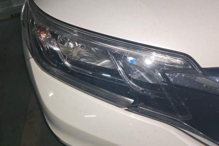 Used Honda CR-V 2015 2.4L two-wheel drive luxury version
