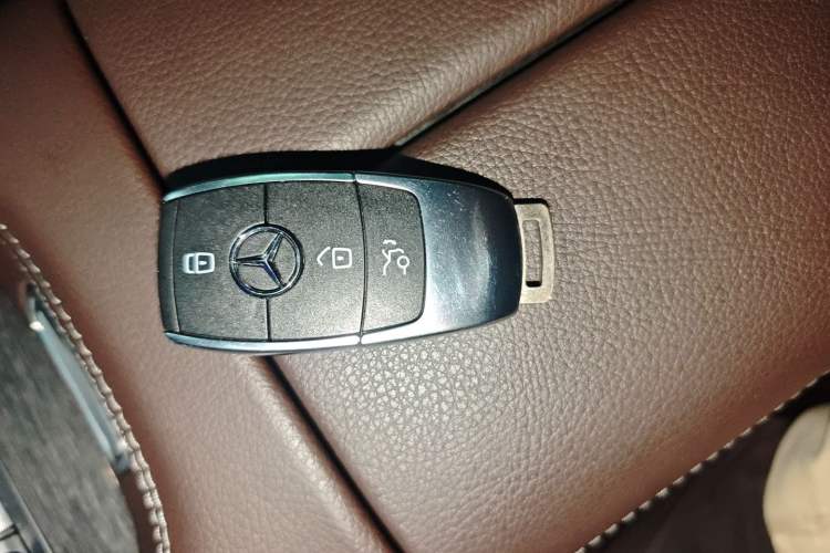 Used Mercedes-Benz GLE 2021 GLE 450 4MATIC Luxury Model Vehicle Key