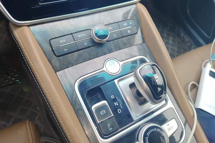 Used BYD Qin New Energy 2017 1.5T Luxury Model
