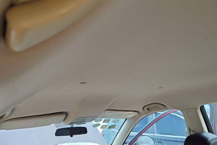 Used Yema T70 2016 Upgraded Model 1.5T Manual Leading Version
