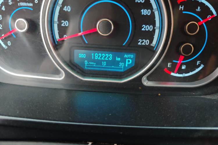 Used Haima S7 2013 2.0L Automatic ZhiShang Version
