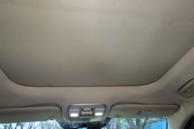 Used Geely Auto Emgrand X7 Sport 2018 1.8TD Automatic Two-Wheel Drive Smart Connect 4G Internet Edition
