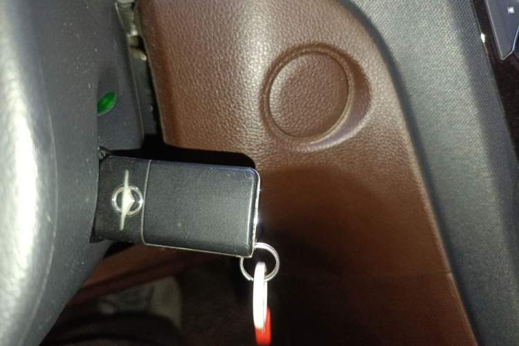 Used Haima V70 2016 1.5T Automatic "Comfort & Enjoyment" 6-Seater
