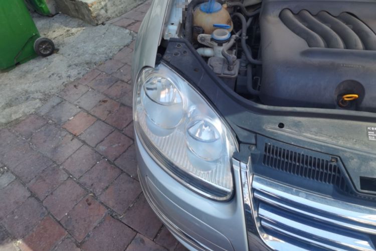 Used Volkswagen Sagitar 2006 2.0L Automatic Fashion Edition
