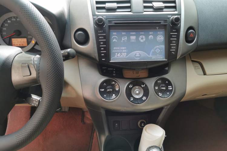 Used Toyota RAV4 2013 Special Edition 2.0L Automatic Classic