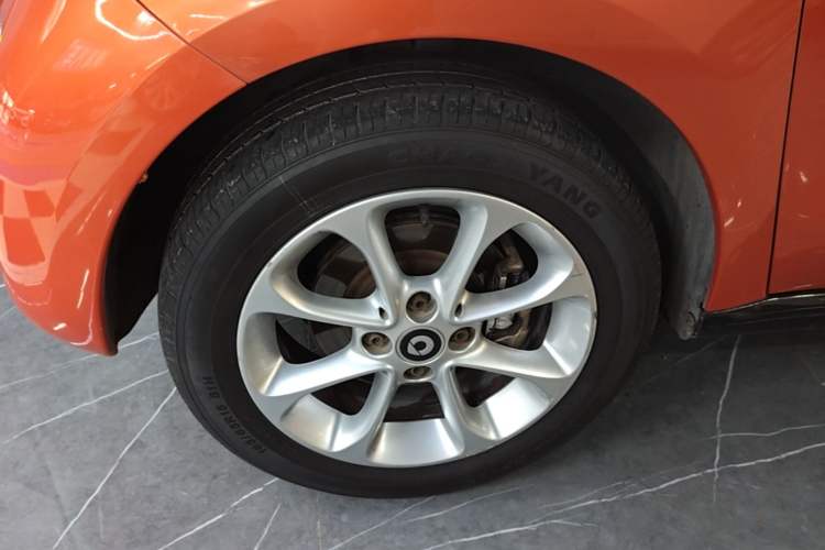 Used smart forfour 2016 1.0L 52 kW Dynamic Edition