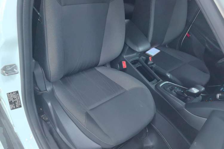 Used Ford Focus 2017 Hatchback 1.6L Automatic Comfort Plus SmartDrive Edition
