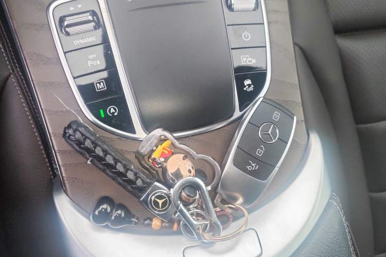 Used Mercedes-Benz GLC 2020 GLC 300 L 4MATIC Dynamic Edition Vehicle Key