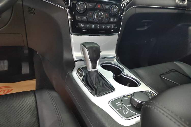 Used Jeep Grand Cherokee 2021 3.0L 80th Anniversary Edition