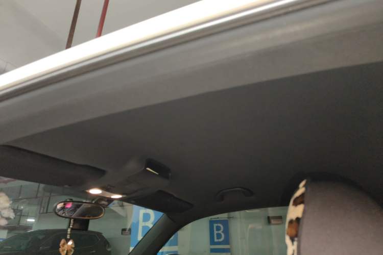 Used Volkswagen Beetle 2014 1.4TSI Fashion Edition Headliner