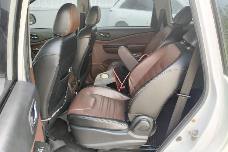 Used FORTHING SX6 2016 1.6L CVT Deluxe Model Left Rear Seat