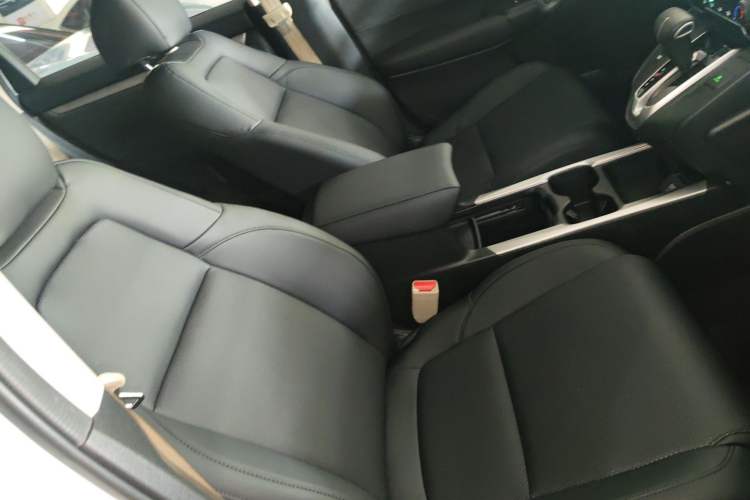 Used Honda CR-V 2018 240TURBO CVT 2WD Comfort Version Right Front Seat