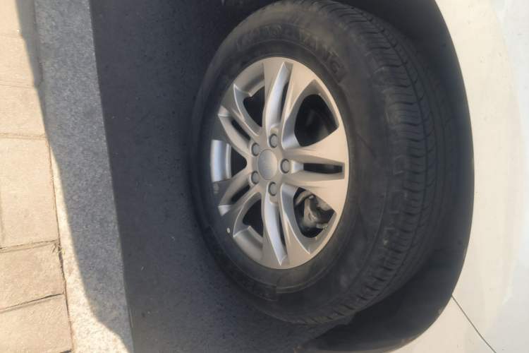 Used Haval M6 2019 1.5T DCT Two-Wheel Drive Value Edition China VI Standard
