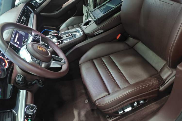 Used Porsche Panamera 2017 Panamera 3.0T Left Front Seat