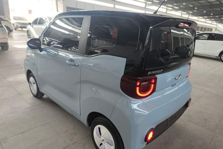 Used Chery QQ Ice Cream 2022 170km Sundae Phosphate Lithium-Ion Exterior 2