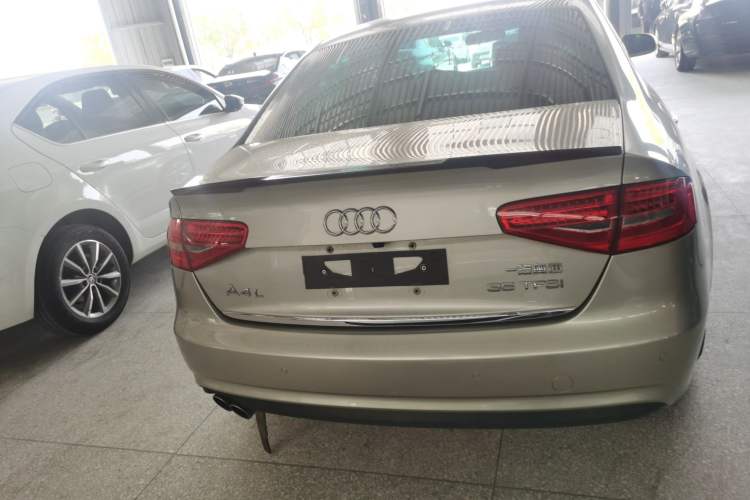Used Audi A4L 2015 35 TFSI Automatic Standard Model
