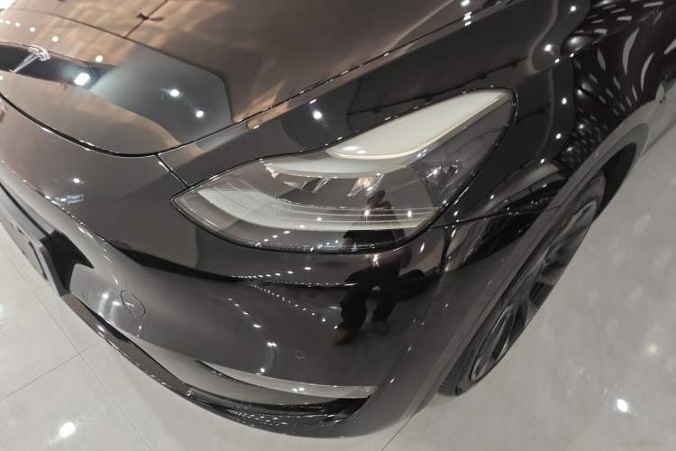 Used Tesla Model Y 2021 Standard Range Rear-Wheel Drive Version