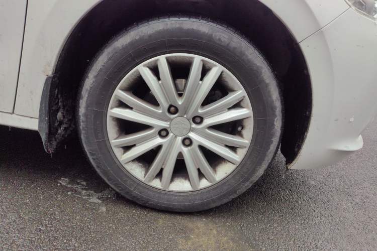 Used Peugeot 301 2016 1.6L Manual Comfort Edition
