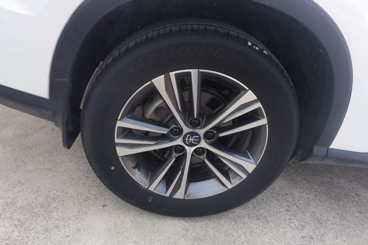 Used BYD Song Pro 2019 1.5T Automatic Elite Edition Right Rear Wheel Hub
