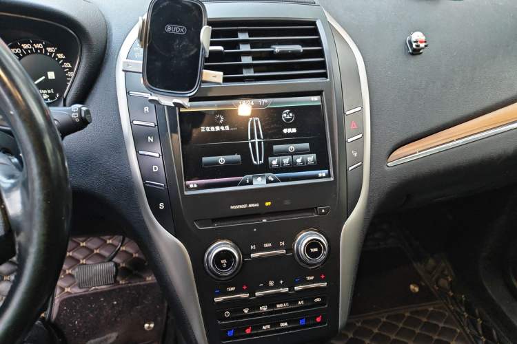 Used Lincoln MKC 2016 2.0T Four-Wheel Drive Luxury Edition