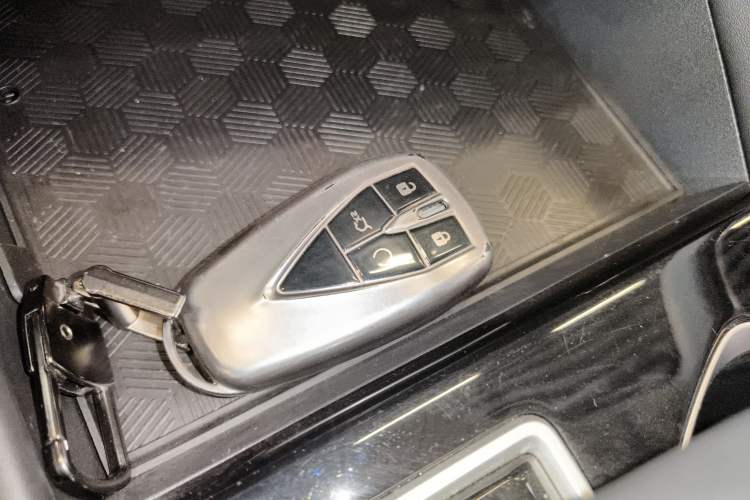 Used Changan Eado 2023 Changan Edition PLUS Blue Whale NE 1.4T GDI DCT Prestige Version
