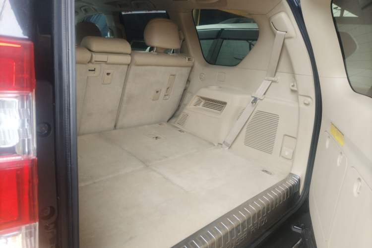 Used Toyota Prado 2014 4.0L 7-Seater Gasoline Middle East Version