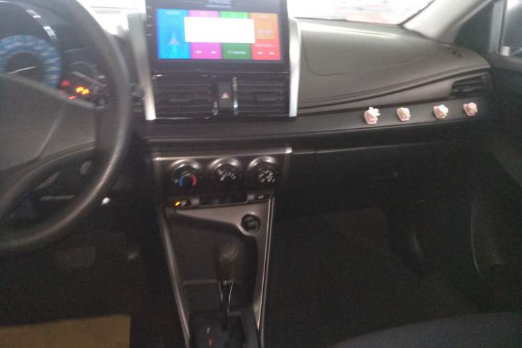 Used Toyota YARiS L Zhi Xuan 2014 1.3E Automatic Charm Edition Audio And AC Panel