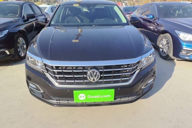 Used Volkswagen Passat 2019 330TSI Luxury Edition China VI Standard