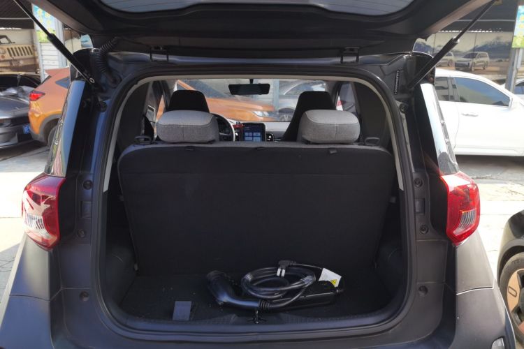 Used Chery Little Ant 2023 Updated Version 251 km Love Edition Lithium Iron Phosphate