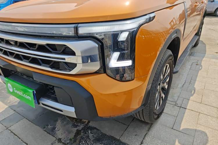 Used Dongfeng Zhengzhou Nissan Z9 2025 GT 2.3T Automatic Diesel 4x4 Smart Edition Left Front Headlight