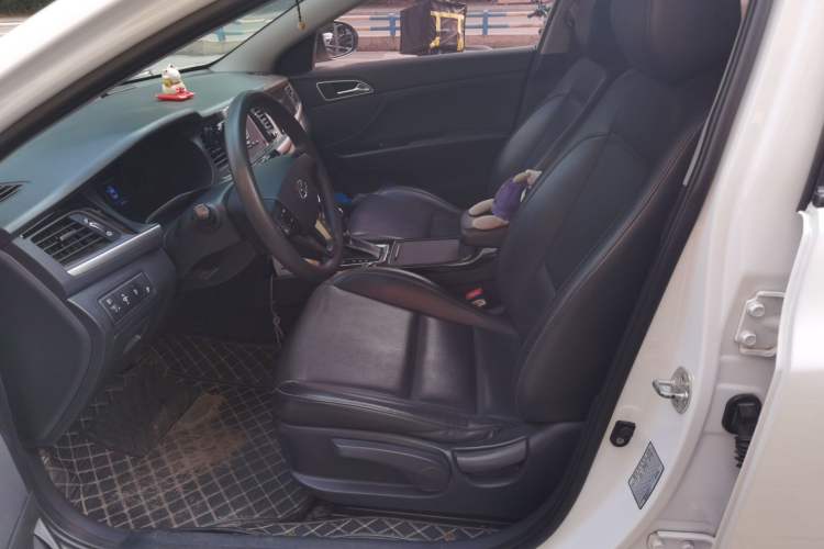 Used Hyundai Mistra 2019 1.8L Automatic Smart GLS China VI Standard Left Front Seat