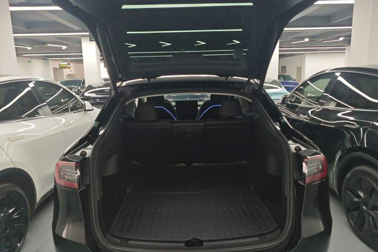 Used Tesla Model Y 2024 Rear-Wheel-Drive Version