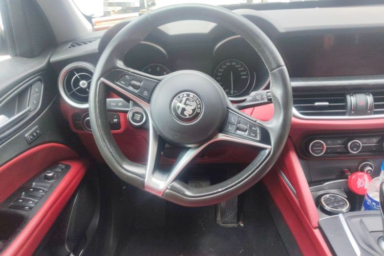 Used Alfa Romeo Stelvio 2017 2.0T 200HP Elite Edition
