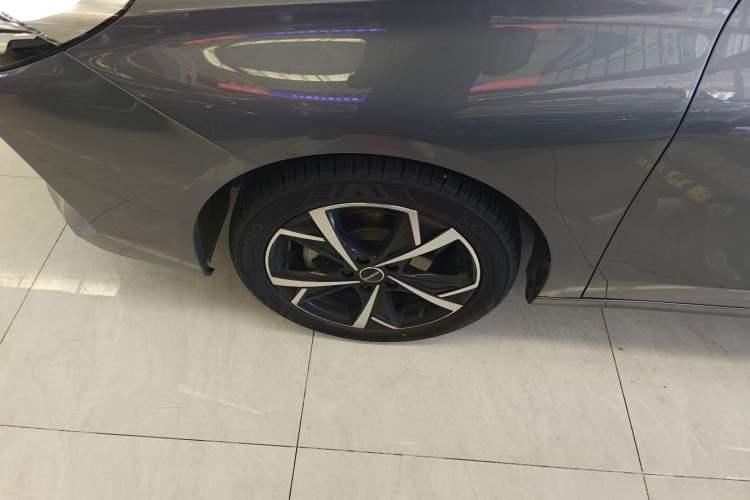 Used Roewe i5 2024 1.5L CVT Luxury Edition
