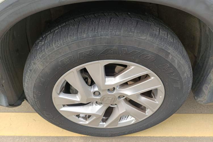 Used Honda CR-V 2015 2.4L two-wheel drive luxury version
