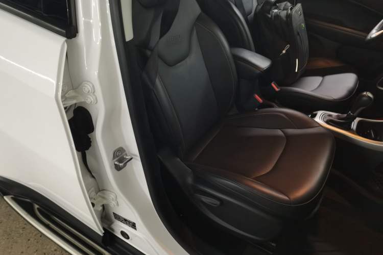 Used Jeep Compass 2017 200T Automatic Family Edition