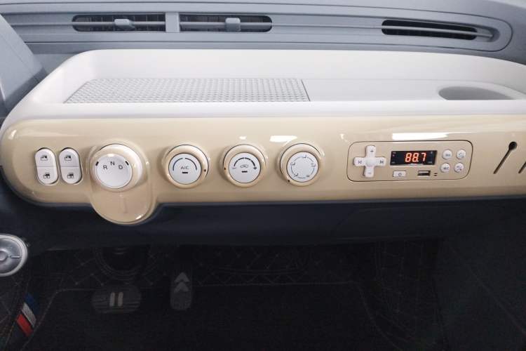 Used Bestune Pony 2025 222km Range Agile Horse
