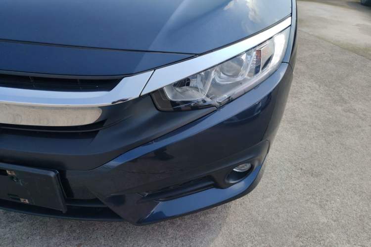 Used Honda Civic 2016 220TURBO CVT Luxury Edition
