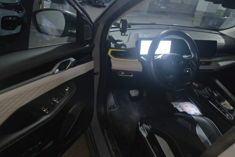 Used Geely Auto Coolray 2022 Bin Yue COOL 1.5TD DCT Ignite Edition