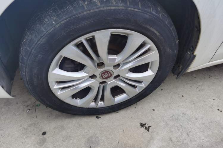 Used Fiat Viaggio 2015 1.4T Automatic Jingxiang Edition
