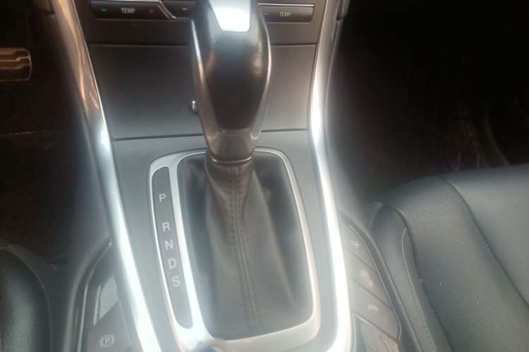 Used Ford Edge 2017 EcoBoost 245 Four-Wheel-Drive Flagship 7-Seater