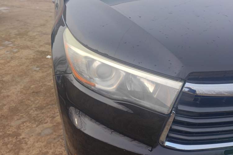 Used Toyota Highlander 2015 2.0T Two-Wheel Drive Elite Edition 7 Seats
