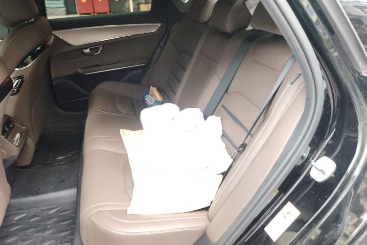 Used BYD Han 2020 EV Long-Range Luxury Model Left Rear Seat