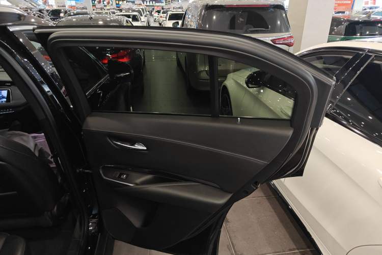 Used Cadillac XT4 2022 28T Two-Wheel Drive Fashion Edition