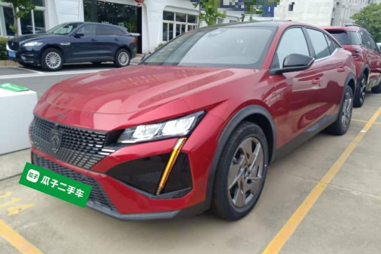 Used Peugeot 408X 2023 Active Version