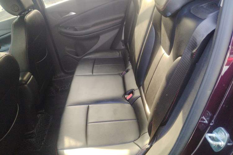 Used Buick Encore GX 2020 20T CVT Two-Wheel Drive Comfort Version
