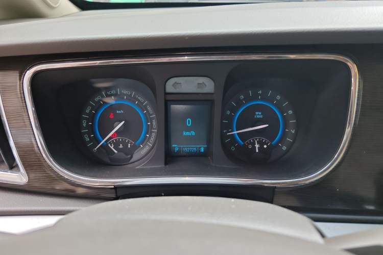 Used Buick GL8 2011 2.4L CT Luxury Business Comfort Edition Instrument Cluster