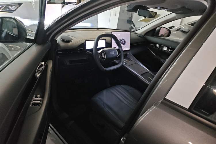 Used Geely Galaxy E5 2024 440km Launch Edition