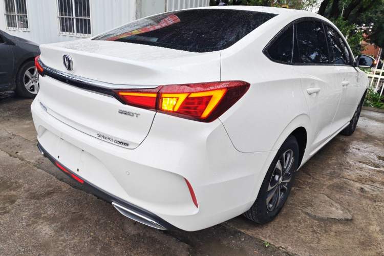 Used Changan Eado 2020 PLUS Blue Whale NE 1.4T GDI DCT Prestige Model
