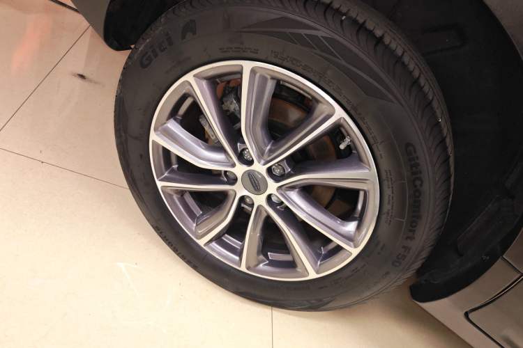 Used Geely Auto Emgrand X7 Sport 2021 Million Edition 1.8TD DCT Two-Wheel Drive Comfort Model
